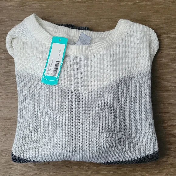 Design History Sweater - Picture 2 of 9